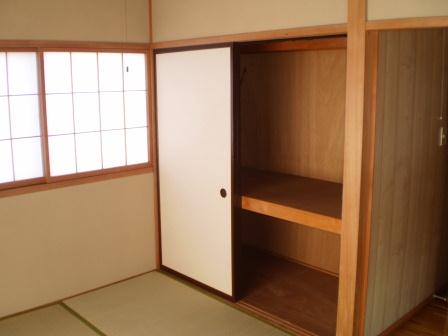 家持2階建て貸家   A棟